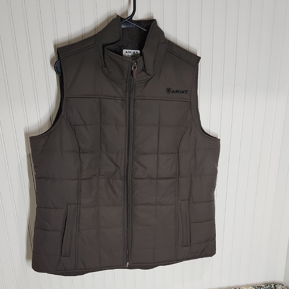 Ariat Women's Brown Quilted Vest